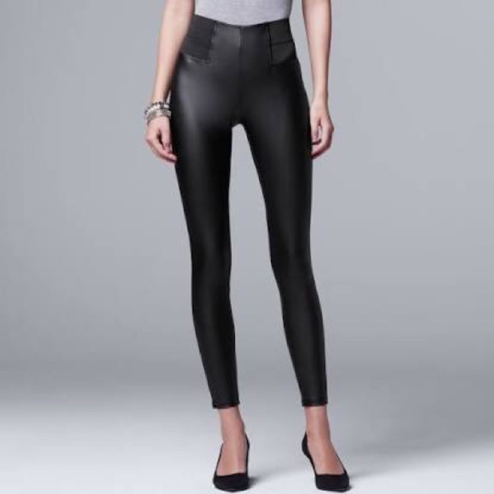 NWT Vera Wang Faux Leather Leggings Small